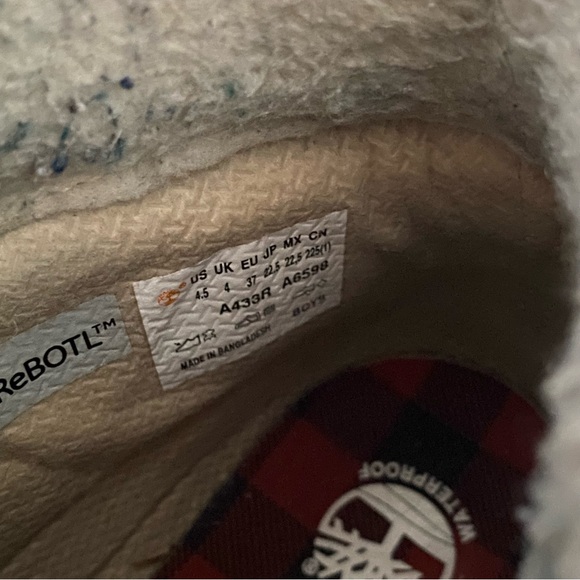 Timberland Premium Warm-Lined Boots - 6” - Picture 7 of 10